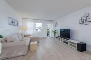 1130 11th St #4d, Miami Beach, FL 33139, Sold 04/27/21