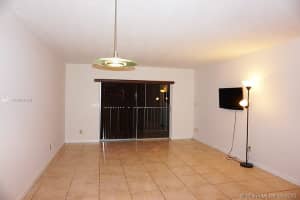 17000 NW 67th Ave, Hialeah, FL 33015, Sold 04/07/20