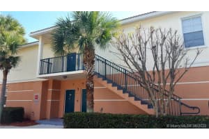 8101 Myrtlewood Cir W, Palm Beach Gardens, FL 33418, Sold 08/14/20