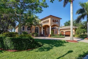 3055 Lake Ridge Ln, Weston, FL 33332, Sold 12/17/20