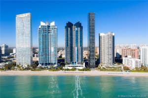 17121 Collins Ave, Sunny Isles Beach, FL 33160, Sold 02/01/21