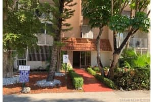 8511 NW 8th St, Miami, FL 33126, Sold 06/22/20