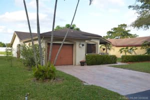 8933 NW 9th Pl, Plantation, FL 33324, Sold 05/22/20