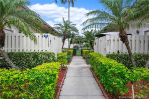 10233 NW 33rd St, Sunrise, FL 33351, Sold 07/20/20