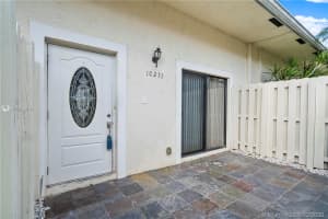 10233 NW 33rd St, Sunrise, FL 33351, Sold 07/20/20