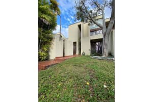 9195 Fontainebleau Blvd, Miami, FL 33172, Sold 03/23/20