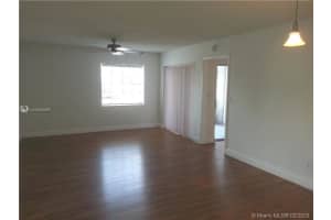 431 NE 210th Cir Terrace, Miami, FL 33179, Sold 09/17/20