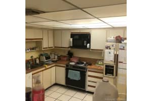 10441 Mahogany Key Cir, Miami, FL 33196, Sold 06/19/20