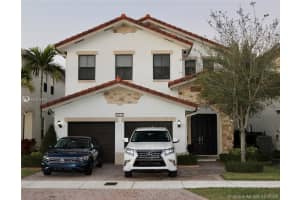 10573 NW 70th Ln, Doral, FL 33178, Sold 04/19/21