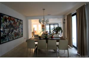 10573 NW 70th Ln, Doral, FL 33178, Sold 04/19/21