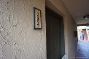 7427 SW 152nd Ave, Miami, FL 33193, Sold 10/06/20