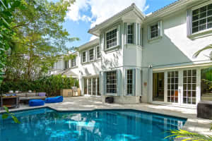 20001 NE 37th Ct, Aventura, FL 33180, Sold 01/19/21