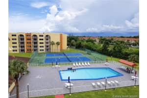 6990 NW 186th St, Hialeah, FL 33015, Sold 04/22/20