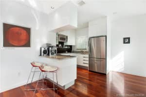 1057 15th St, Miami Beach, FL 33139, Sold 07/08/20