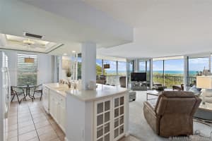 669 NE Plantation Rd, Stuart, FL 34996, Sold 07/13/20