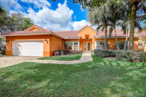 8849 NW 194th Terrace, Hialeah, FL 33018, Sold 03/31/20