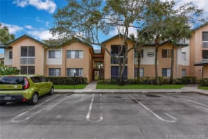 9833 Westview Dr, Coral Springs, FL 33076, Sold 05/04/20