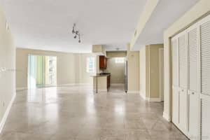 7275 SW 90th St C410, Miami, FL 33156, Sold 12/15/20