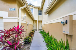 2094 Hacienda Terrace, Weston, FL 33327, Sold 03/31/20