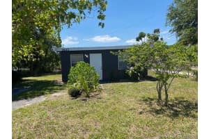 1633 SW 44th Terrace, Fort Lauderdale, FL 33317, Sold 05/08/20