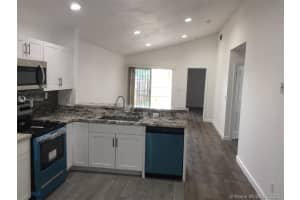 849 SW 10th St, Florida City, FL 33034, Sold 03/31/20