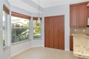 350 SW 190th Ave, Pembroke Pines, FL 33029, Sold 06/15/20