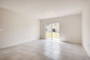 607 NE 5th Way, Florida City, FL 33034, Sold 06/29/20