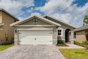 618 NE 5th Way, Florida City, FL 33034, Sold 10/16/20