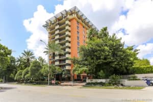 2951 S Bayshore Dr, Miami, FL 33133, Sold 10/14/20