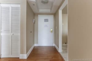 2951 S Bayshore Dr, Miami, FL 33133, Sold 10/14/20