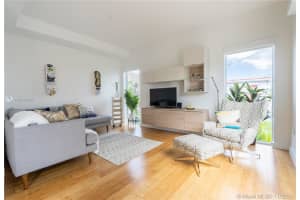 619 Meridian Ave, Miami Beach, FL 33139, Sold 03/17/21