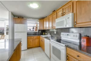 2751 Taft St, Hollywood, FL 33020, Sold 08/25/20