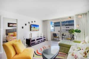 345 Ocean Dr, Miami Beach, FL 33139, Sold 07/07/20