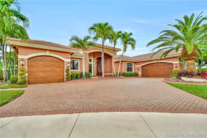 14807 SW 36th St, Davie, FL 33331, Sold 07/06/20