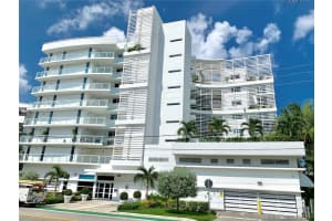 9821 E Bay Harbor Dr, Bay Harbor Islands, FL 33154, Sold 11/23/21