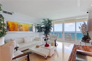 4779 Collins Ave, Miami Beach, FL 33140, Sold 03/15/21