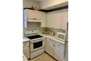 5265 NW 112th Ave, Doral, FL 33178, Sold 03/23/20