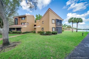 15579 Miami Lakeway N, Miami Lakes, FL 33014, Sold 07/16/20
