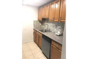 14601 N Kendall Dr #404k, Miami, FL 33186, Sold 09/11/20