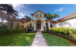 12705 N Winners Cir, Davie, FL 33330, Sold 11/24/20