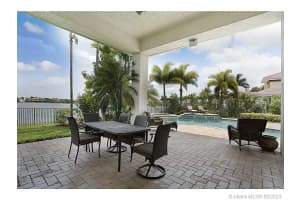 3204 Islewood Ave, Weston, FL 33332, Sold 04/29/21