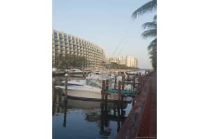 2961 NE 185th St, Aventura, FL 33180, Sold 07/09/21