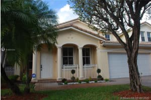 8747 SW 3rd Ln, Miami, FL 33174, Sold 03/25/20