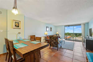 2625 Collins Ave, Miami, FL 33140, Sold 03/10/22
