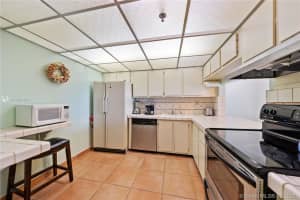 2625 Collins Ave, Miami, FL 33140, Sold 03/10/22