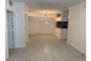 17100 N Bay Rd, Sunny Isles Beach, FL 33160, Sold 06/30/20