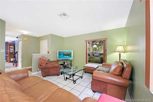910 NW 96th Ave, Plantation, FL 33324, Sold 06/12/20