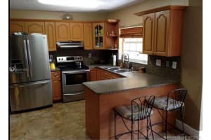 15852 SW 68th Terrace, Miami, FL 33193, Sold 04/20/20