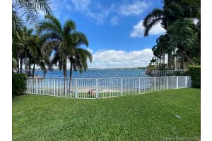 15111 SW 136th Pl, Miami, FL 33186, Sold 04/20/20