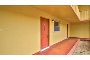 447 NE 195th St, Miami, FL 33179, Sold 09/10/20